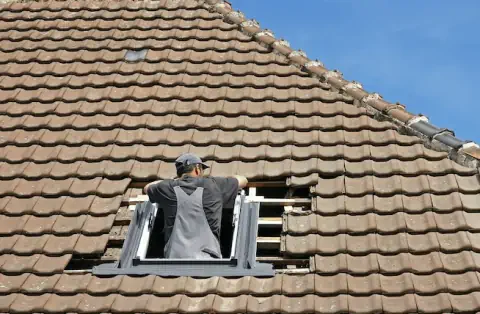 Pose de velux - Audun-le-Roman